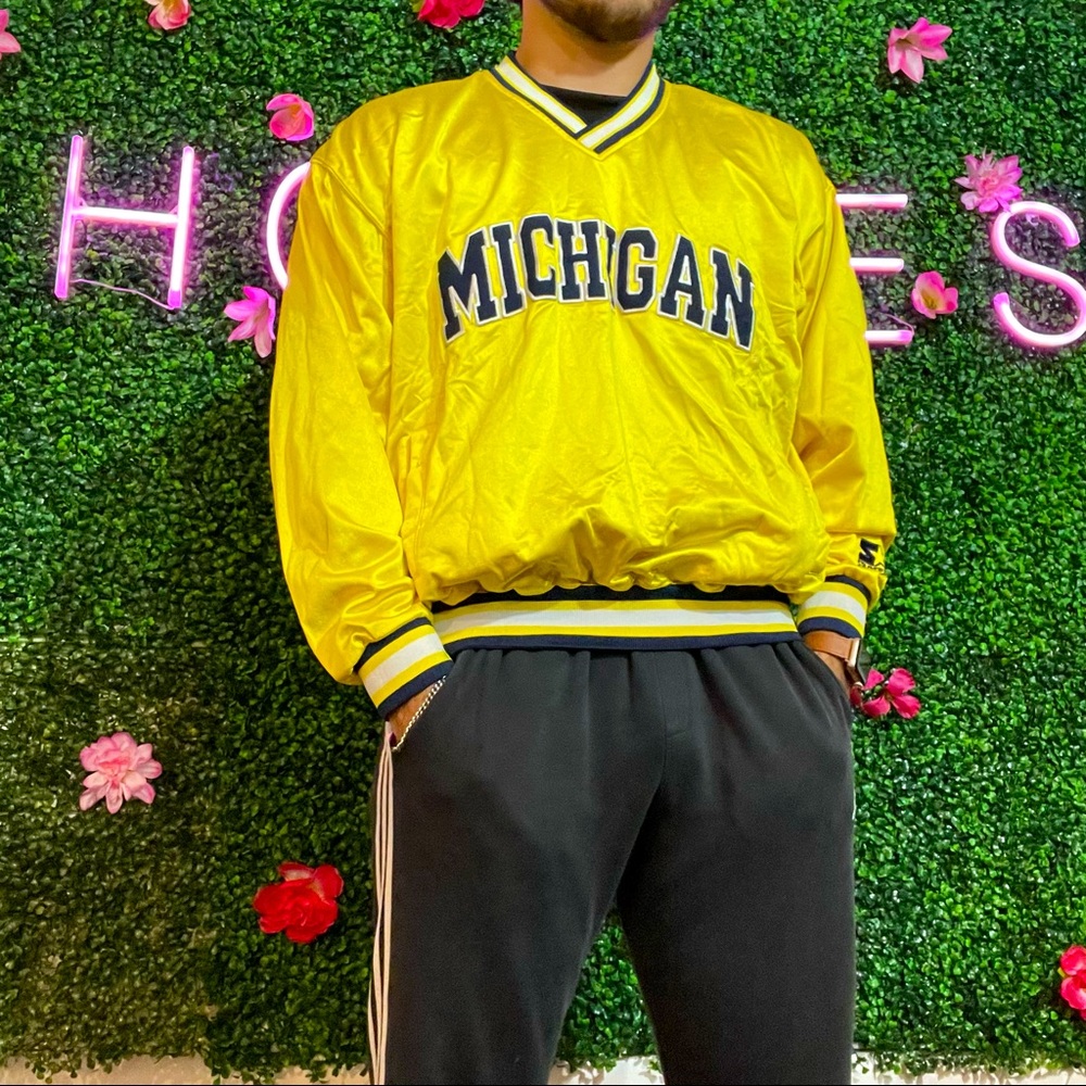 Vintage Michigan sweater size M